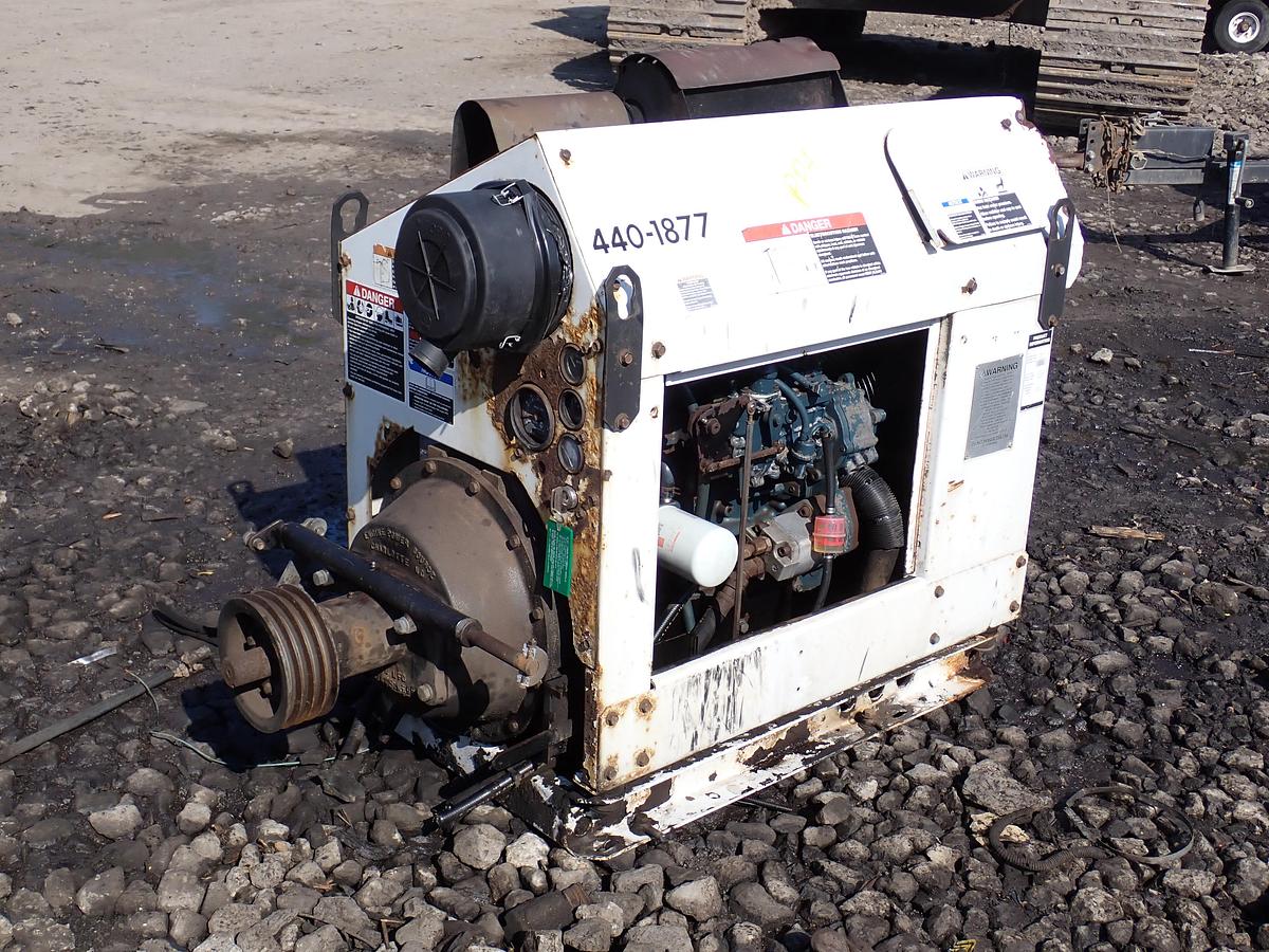 Used Kubota V3600-T-ET02 Turbo Diesel Engine POWER UNIT w/ PTO Clutch