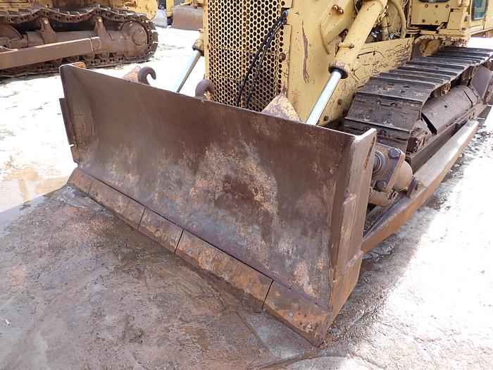 Used 1982 CAT D5B Crawler Dozer w/ CAB & WINCH 