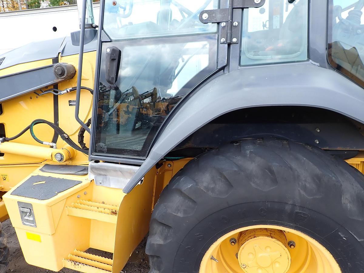 Used 2017 John Deere 410L Backhoe Loader