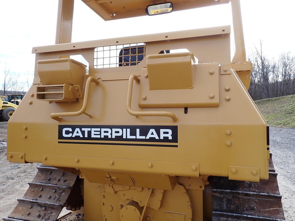 Used 1988 CAT D4H Series II Crawler Dozer