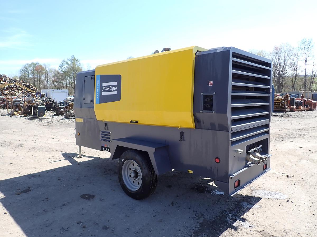 Used 2020 Atlas Copco XAS950 PD8 950 CFM Air Compressor 490 HOURS!!