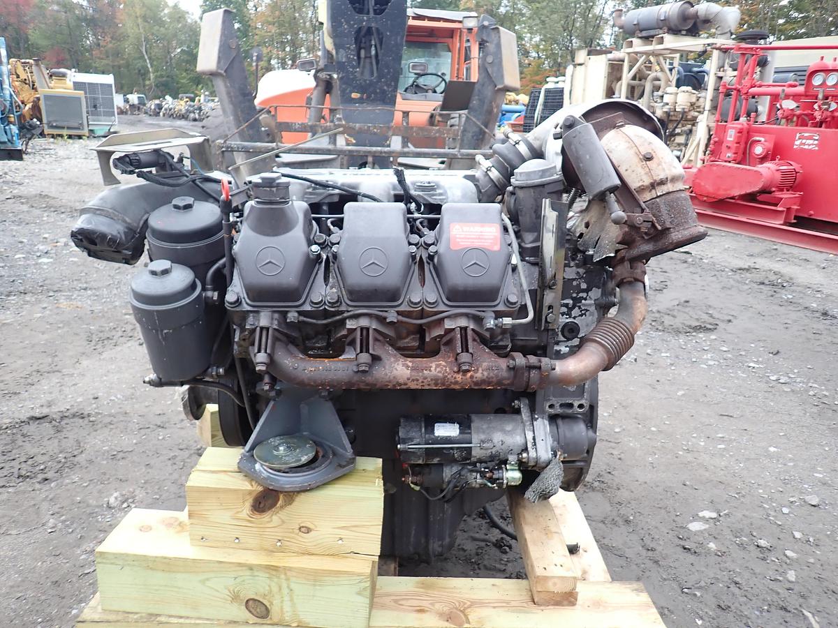 Used 2005 Mercedes OM501 LA Diesel Engine JOHN DEERE 400D TRUCK