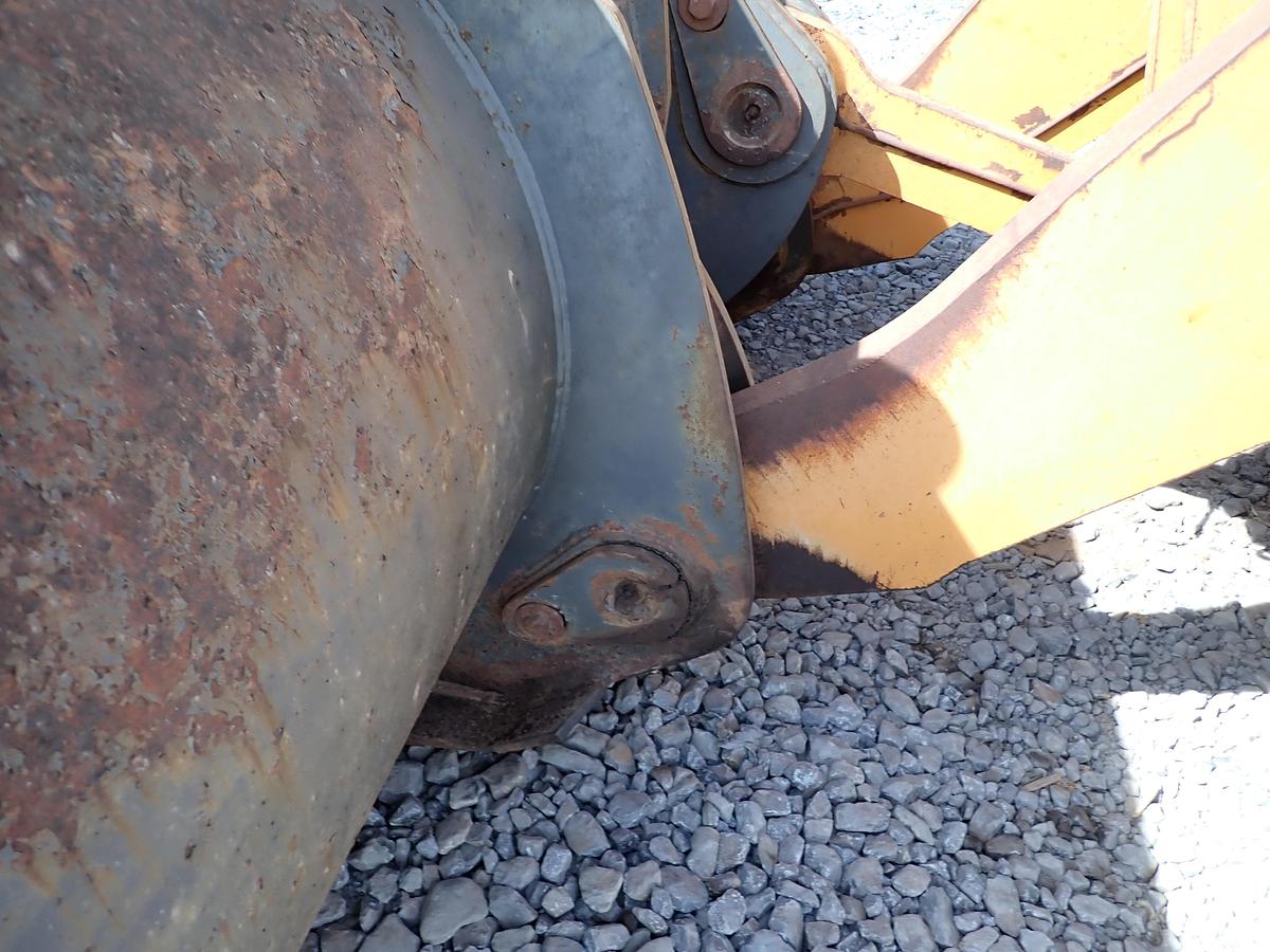 Used 2012 Case 1021F Wheel Loader 5700 HOURS