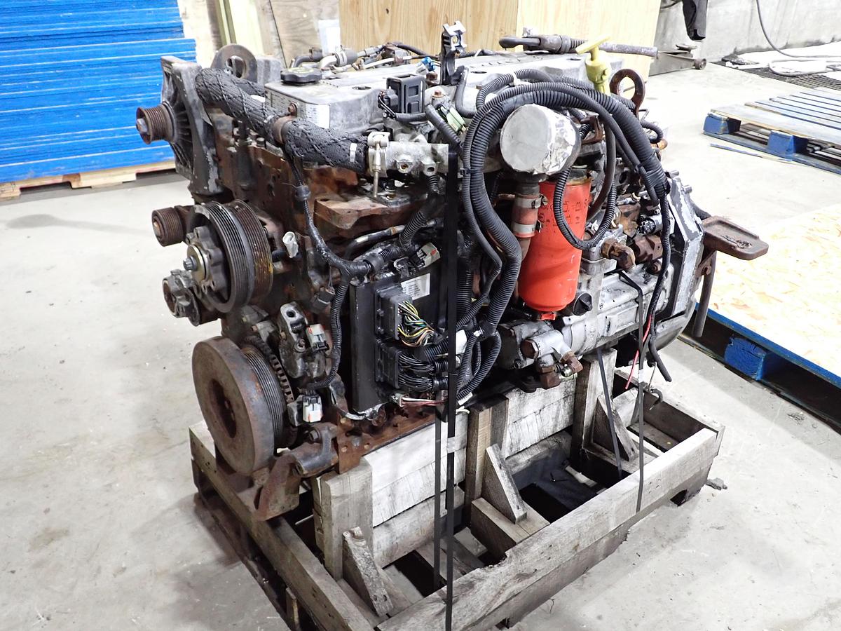 Used 2006 Cummins ISB 245 5.9 Liter Truck Engine CPL 8135