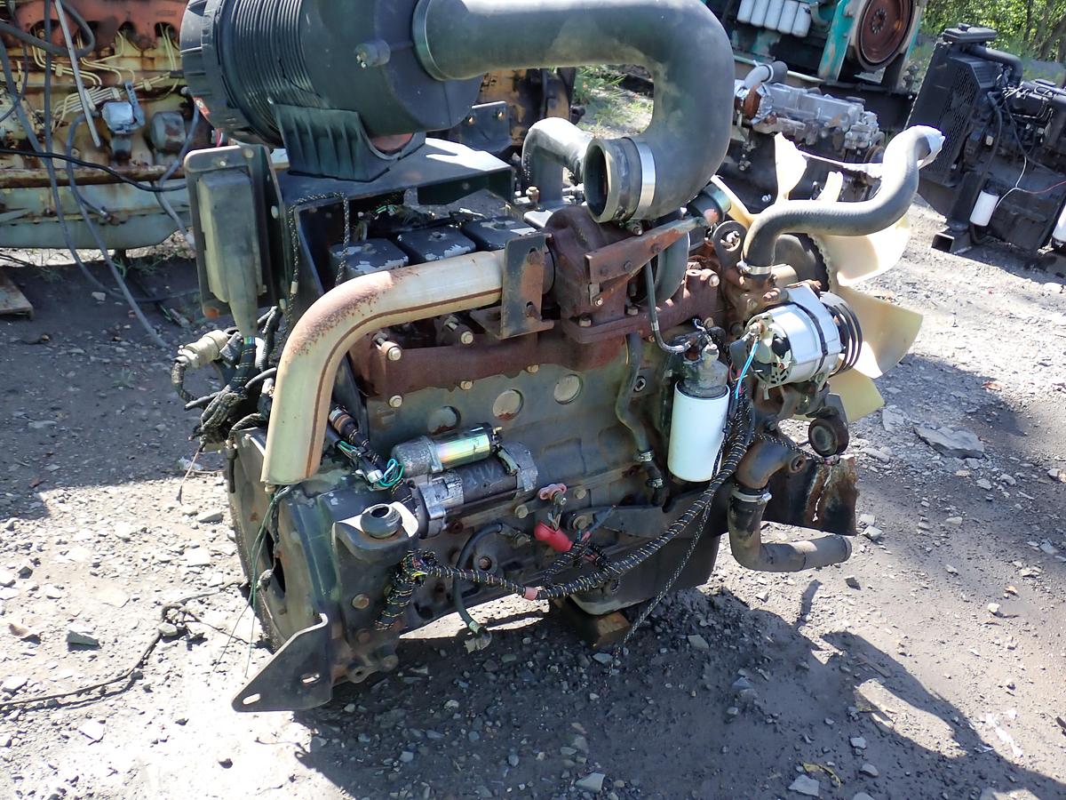 Used 2005 Cummins QSB 5.9 Diesel Engine CPL 8300