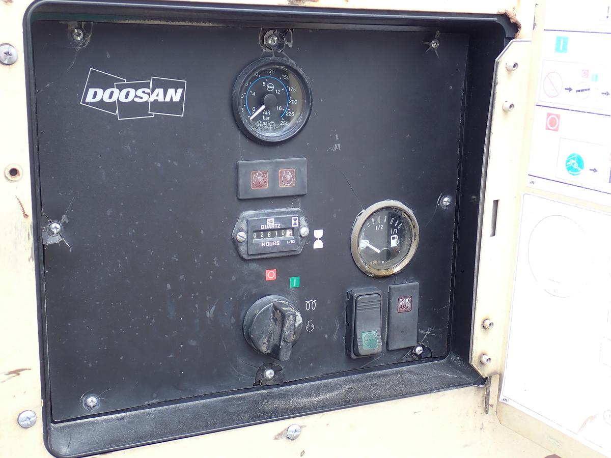 Used 2010 Ingersoll Rand XP375WIR Air Compressor