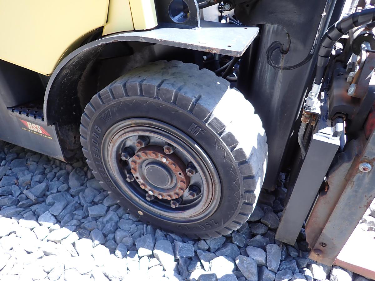 Used 2015 Hyster H80FT Diesel Forklift LOW HOURS! POSITIONERS!