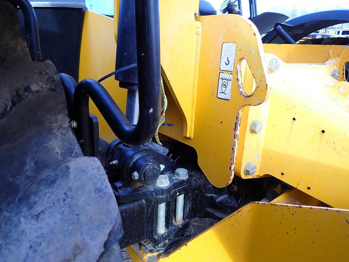 Used 2018 JCB 510-56 10K Telehandler