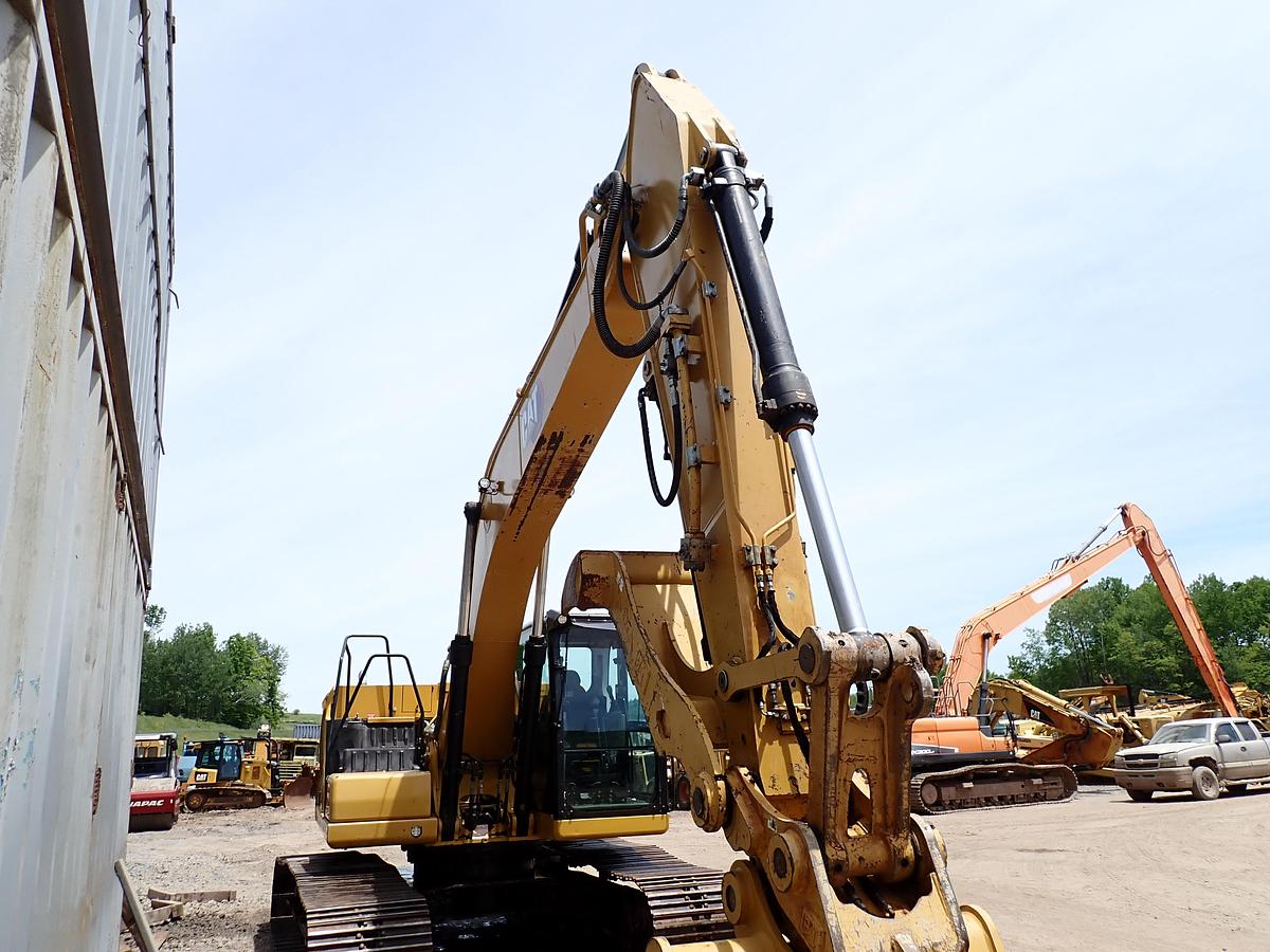Used 2022 CAT 323 Excavator HYDRAULIC THUMB! 