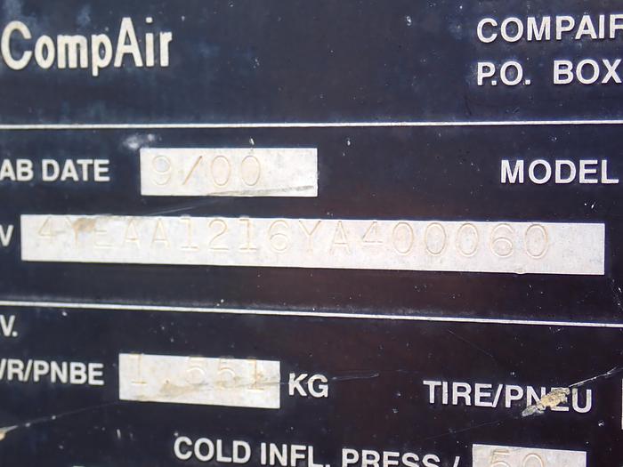 Used 2000 LeRoi Q185D 185 CFM Air Compressor CAT 3034 Diesel