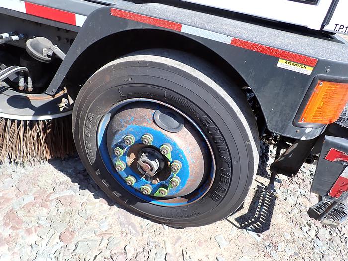 Used 2015 Global M4 Sweeper