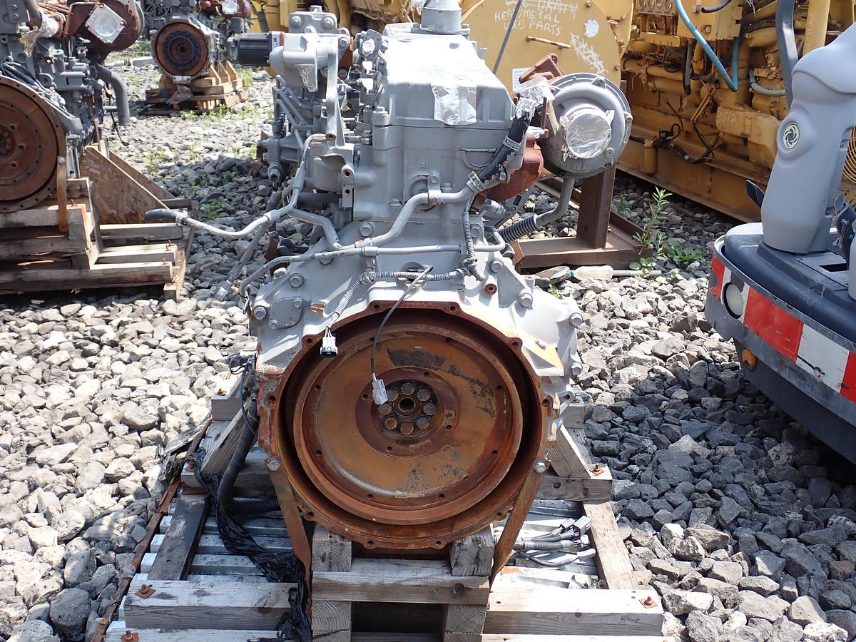 Used 2010 Isuzu 6HK1-XYGD-03 Diesel Engine