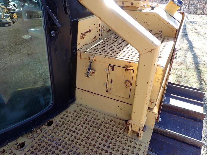 Used 2006 CAT D7R LGP II Crawler Dozer NEW UNDERCARRIAGE!