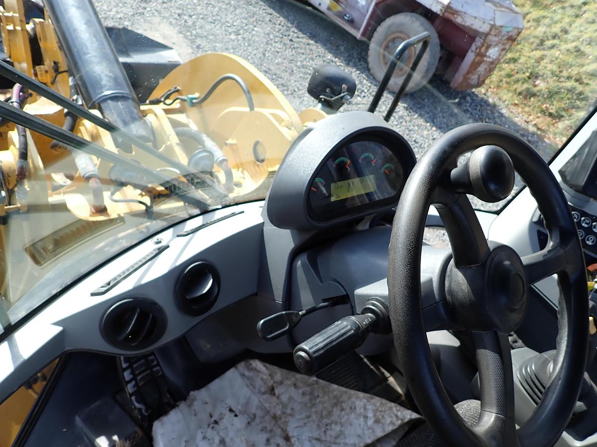 Used 2019 CAT 930M Wheel Loader