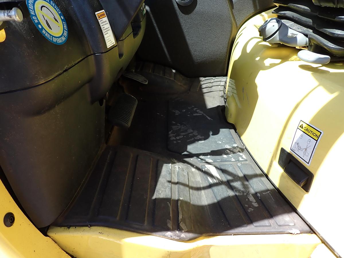 Used 2015 Hyster H80FT Diesel Forklift LOW HOURS! POSITIONERS!