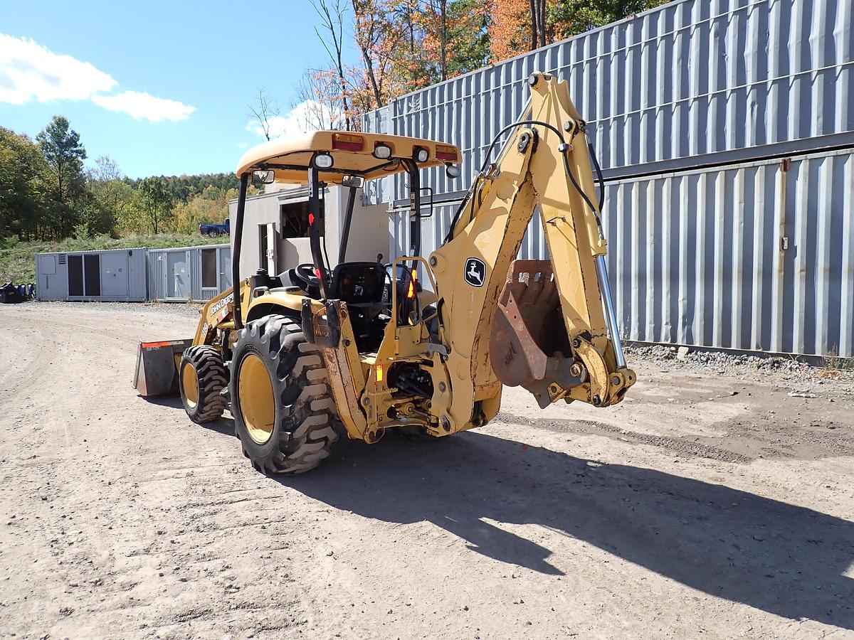 Used 2011 John Deere 110 Loader Backhoe