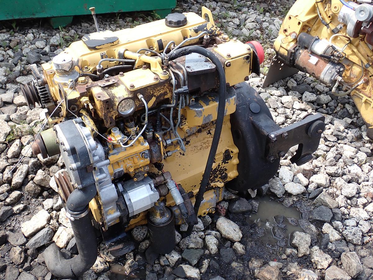 Used 2004 CAT 3054C Turbo Diesel Engine AR 223-6467 122 HP