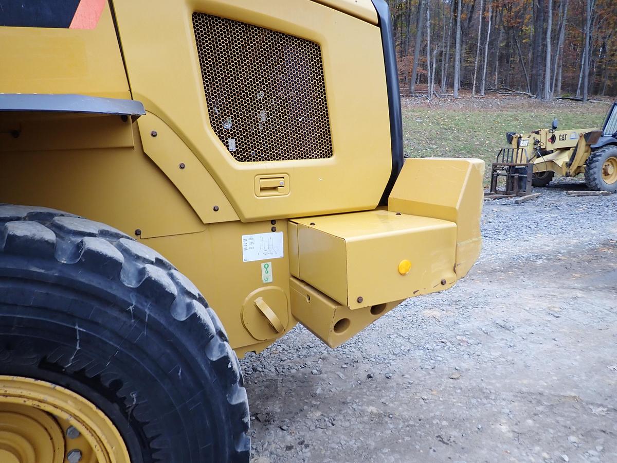 Used 2019 CAT 938M Wheel Loader