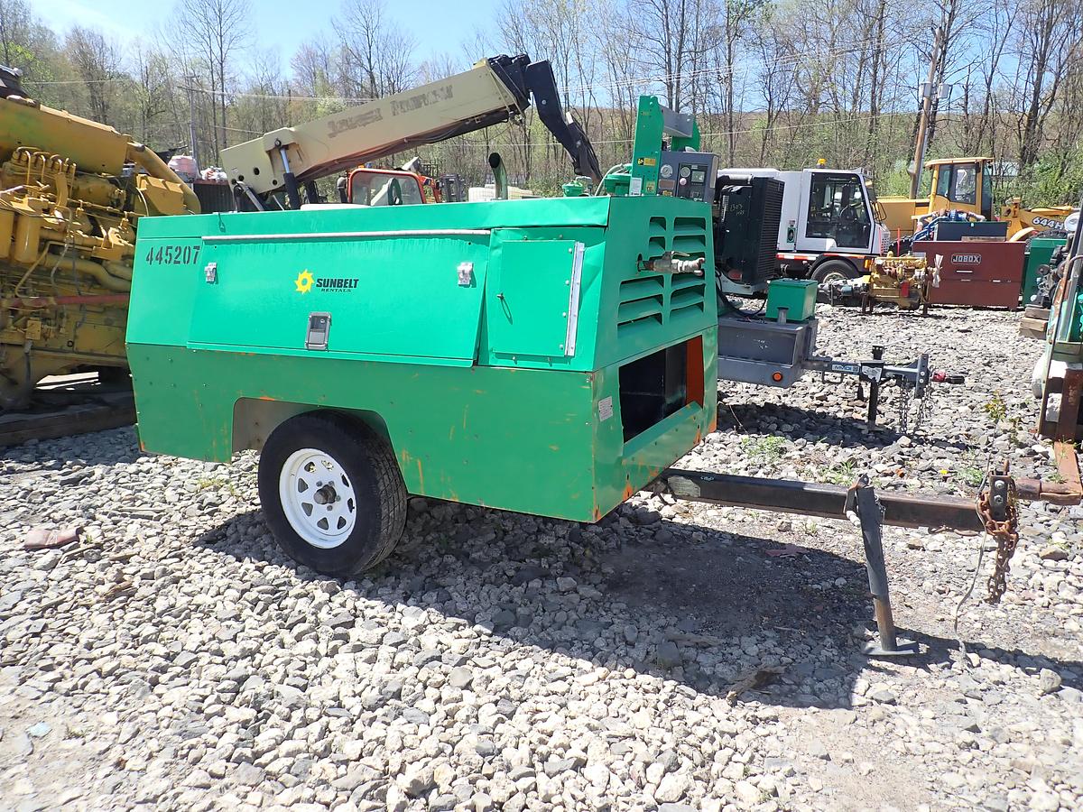 Used 2006 Sullivan Palatek D185Q 185 CFM Portable Air Compressor