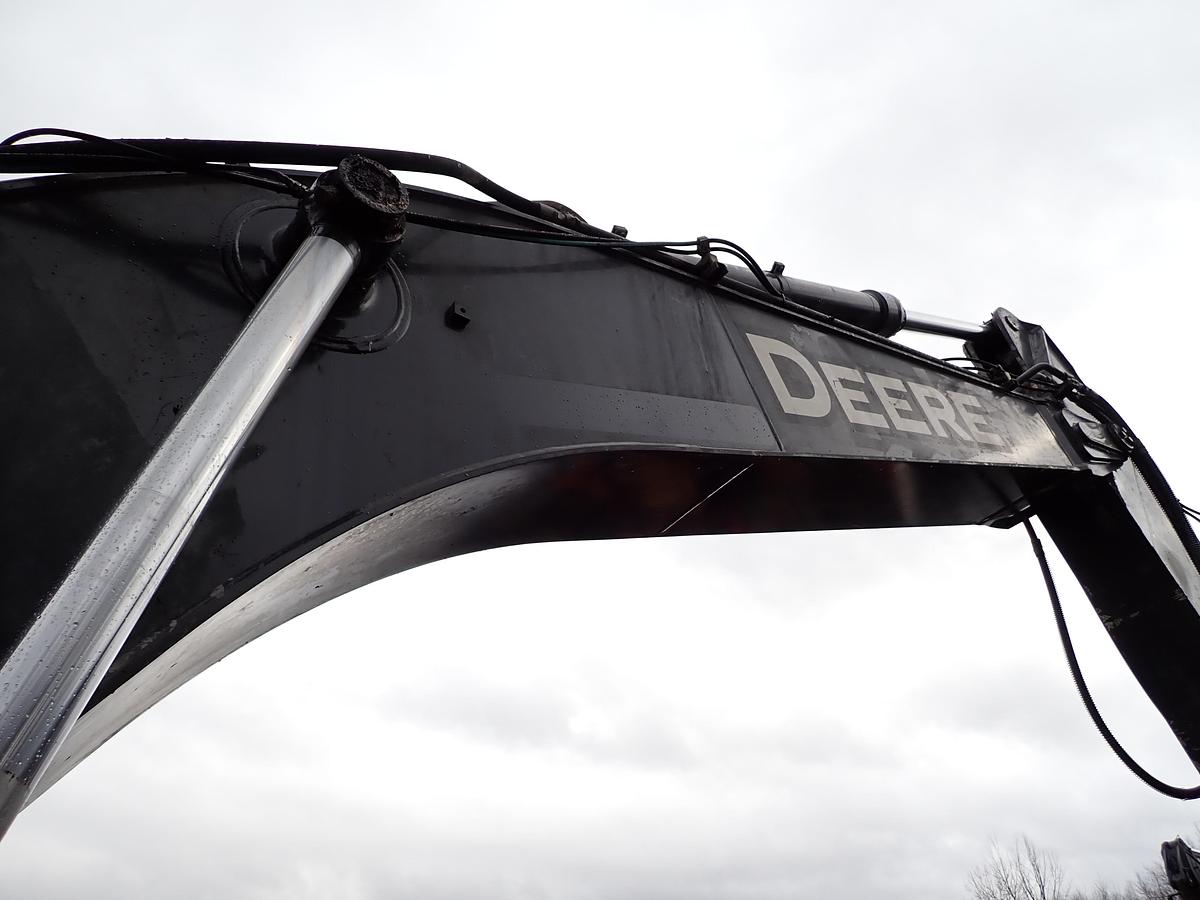 Used 2020 John Deere 300G LC Hydraulic Excavator