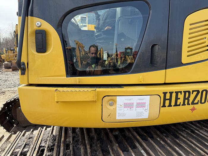 Used Komatsu Pc238