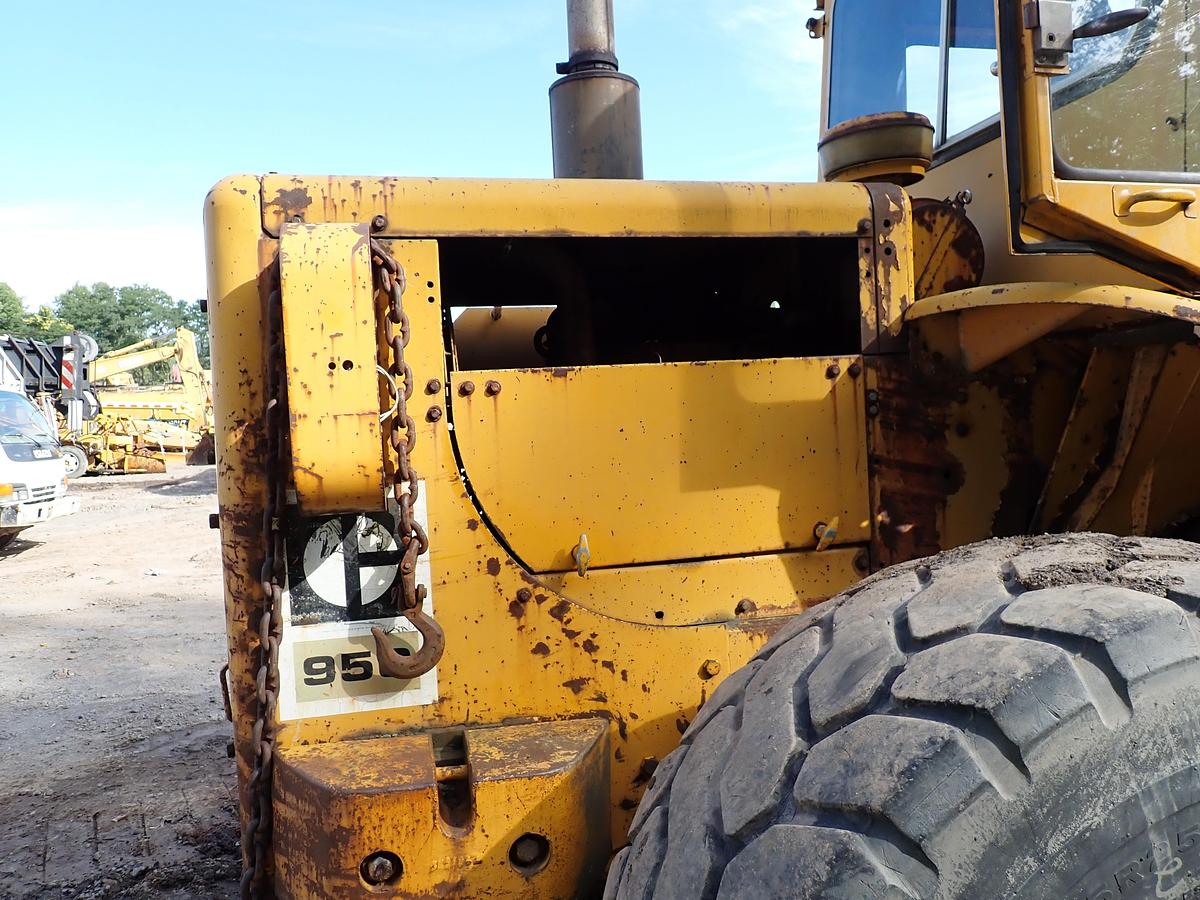 Used 1976 CAT 950 Wheel Loader w/ FORKS