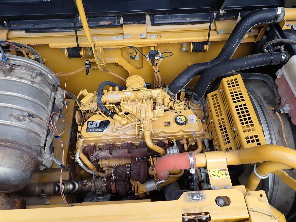 Used 2015 CAT 329FL Hydraulic Excavator 