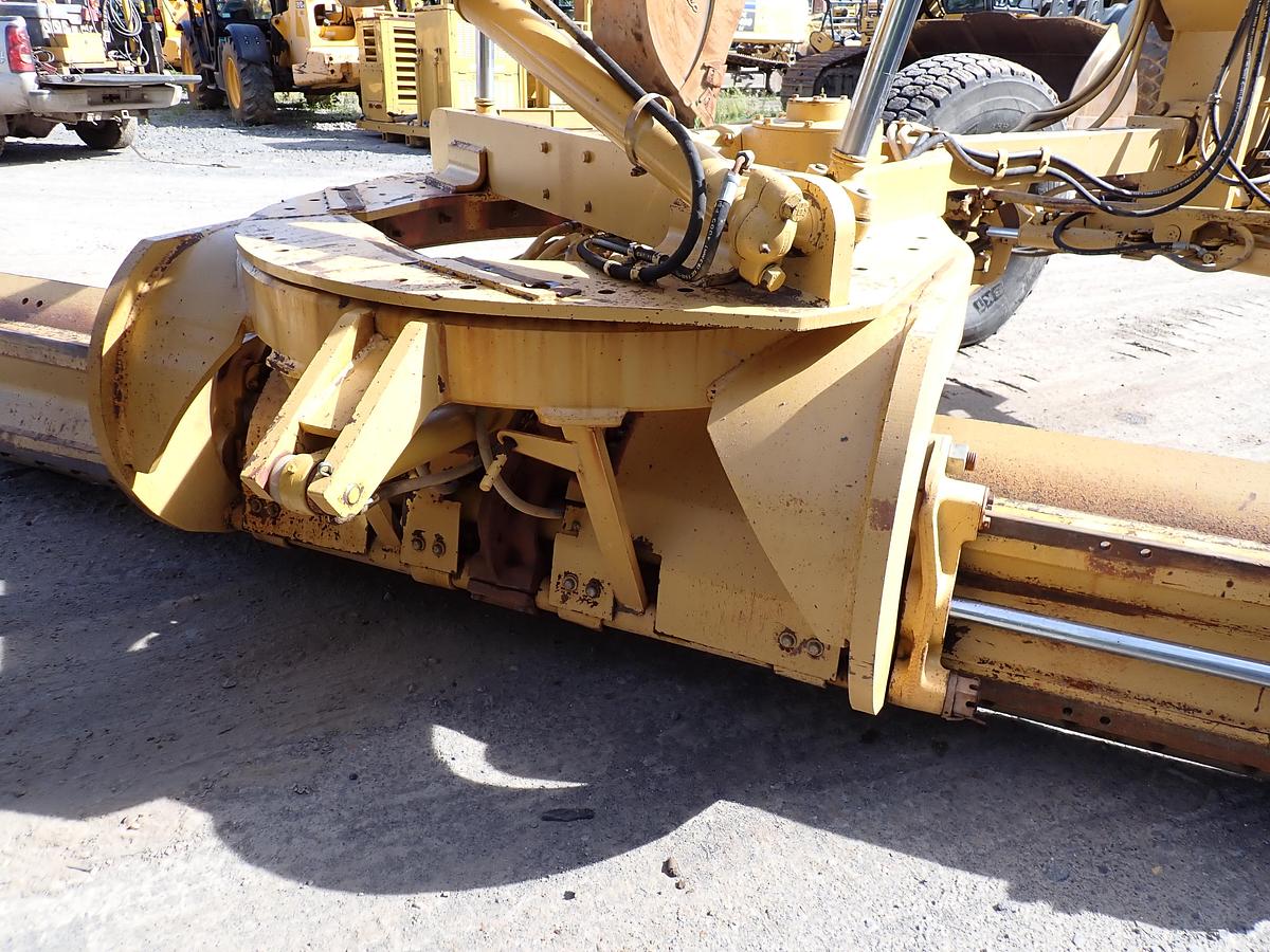 Used 1998 CAT 163H Motor Grader