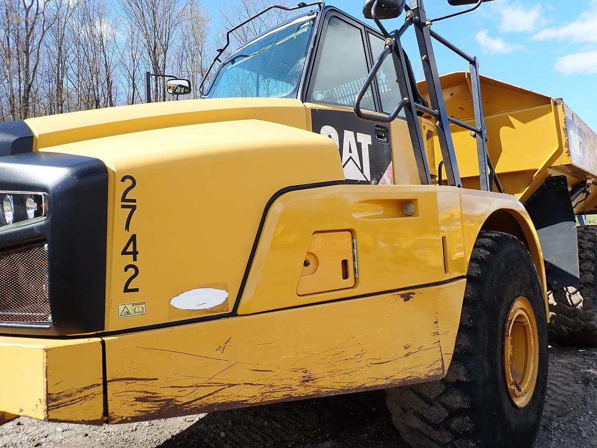 Used 2014 CAT 740B Articulated Truck