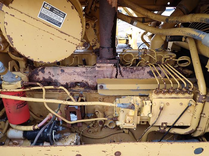 Used 1982 CAT D5B Crawler Dozer w/ CAB & WINCH 