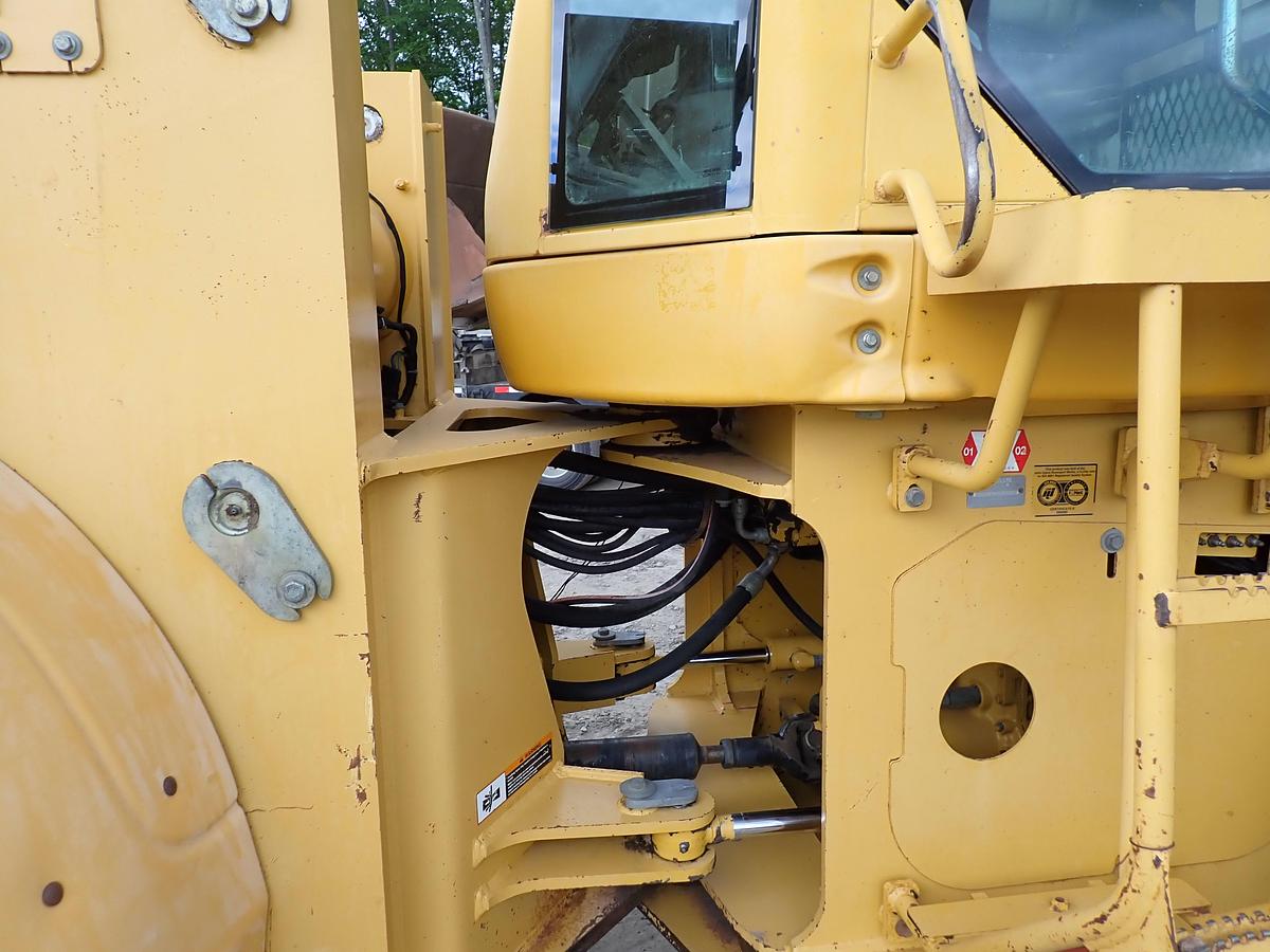 Used 2001 John Deere 624H Wheel Loader