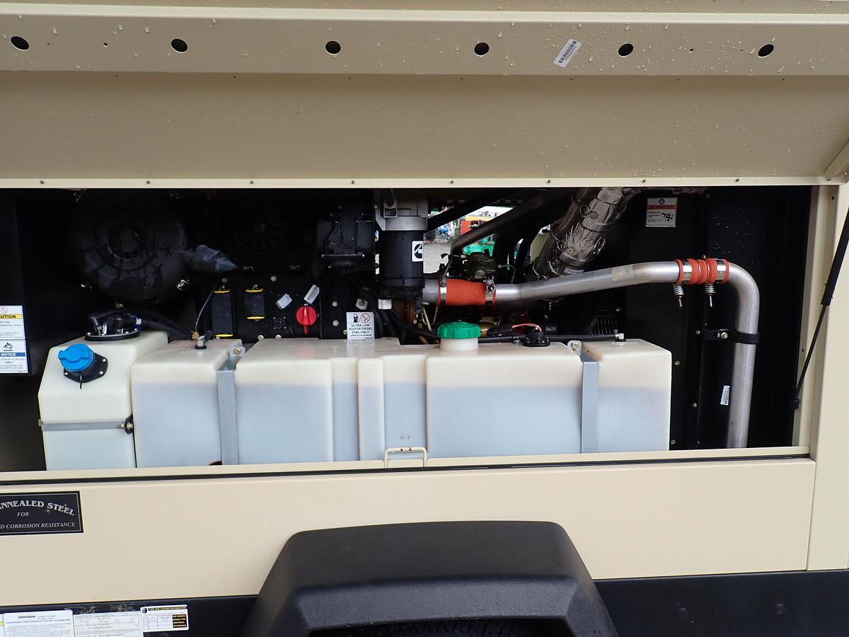 Used 2023 Doosan P425/HP375 Air Compressor 512 HOURS