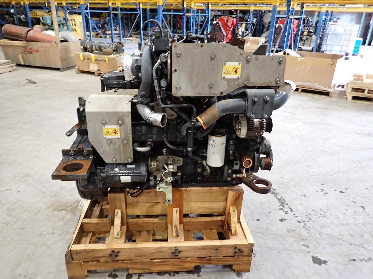 Used 2014 Komatsu SAA6D107E-2 Diesel Engine