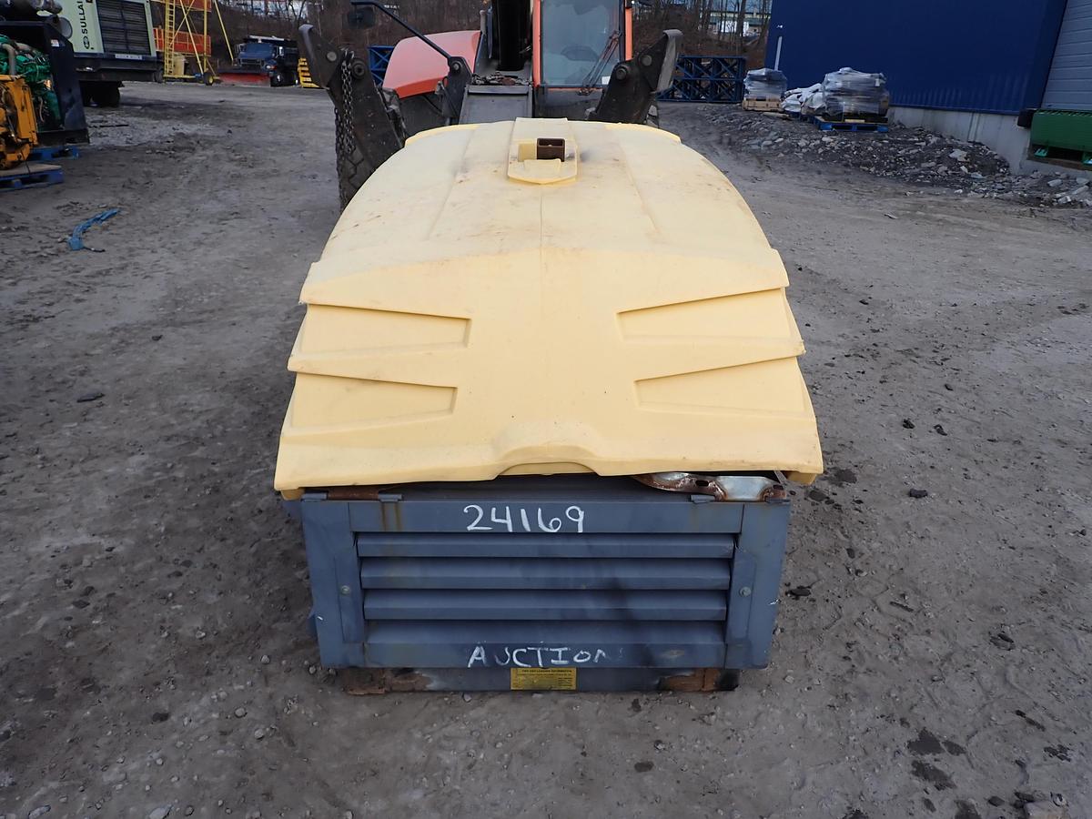 Used 2016 Atlas Copco XAS185CD7 Air Compressor 961 HOURS!