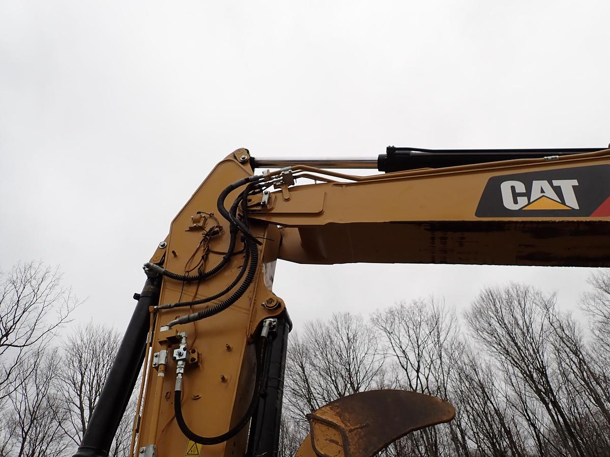 Used 2019 CAT 323 Hydraulic Excavator HYD THUMB! Q/C
