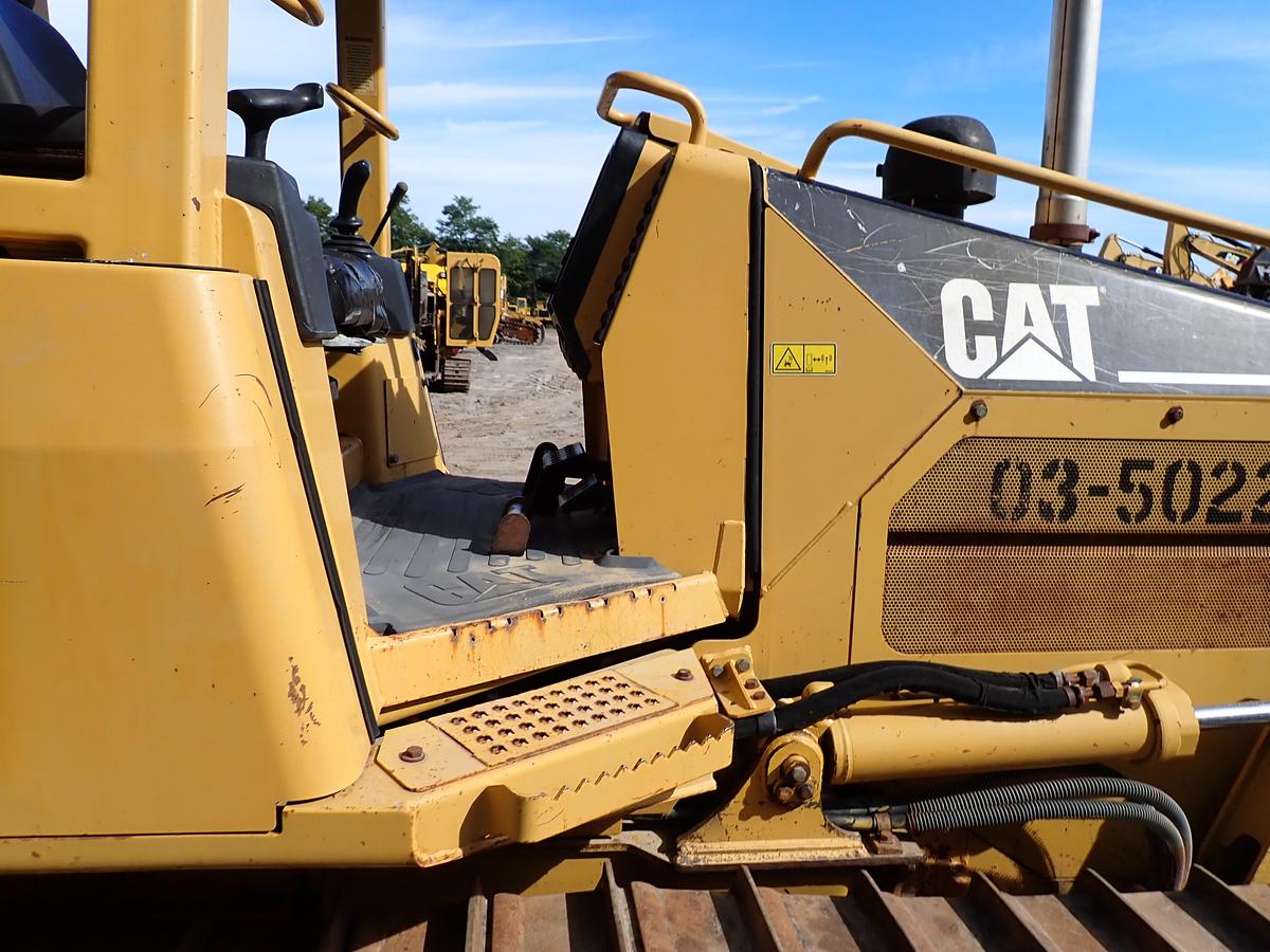 Used 2004 CAT D5G LGP Crawler Dozer