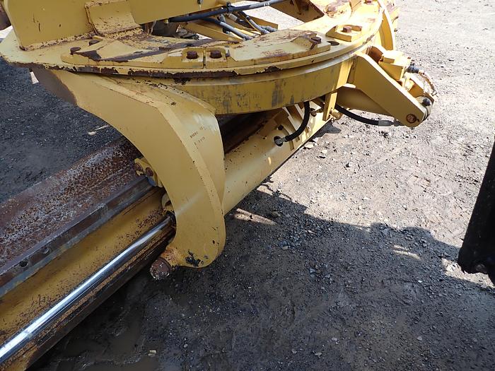 Used 2015 CAT 120M2 AWD