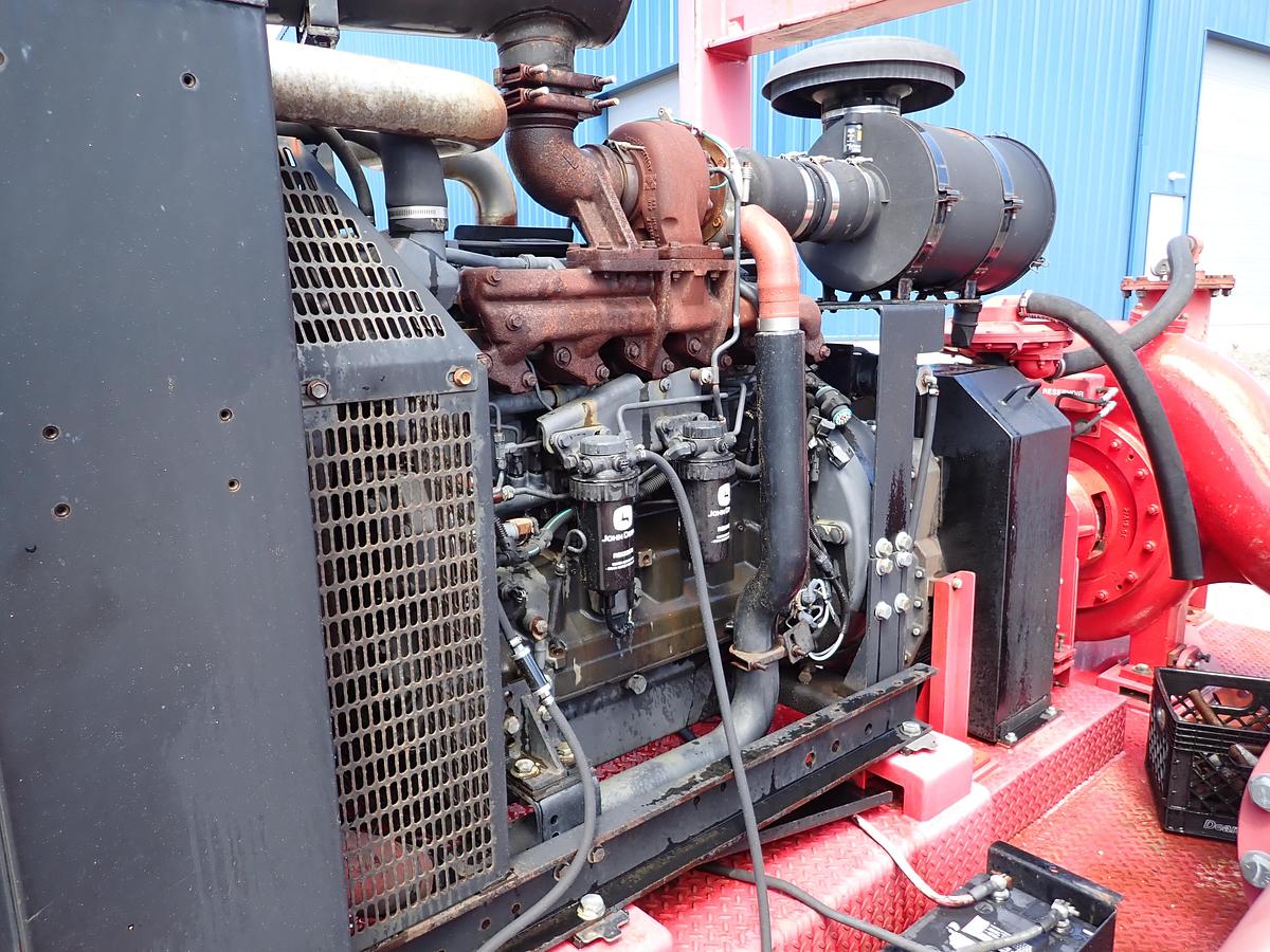 Used 2015 Global Pumps 18GHT 18" Water Pump