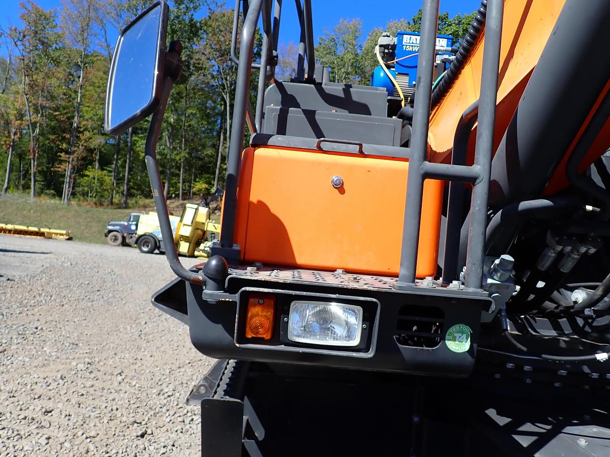 Used 2019 Doosan DX210WMH-5 Wheeled Excavator Material Handler