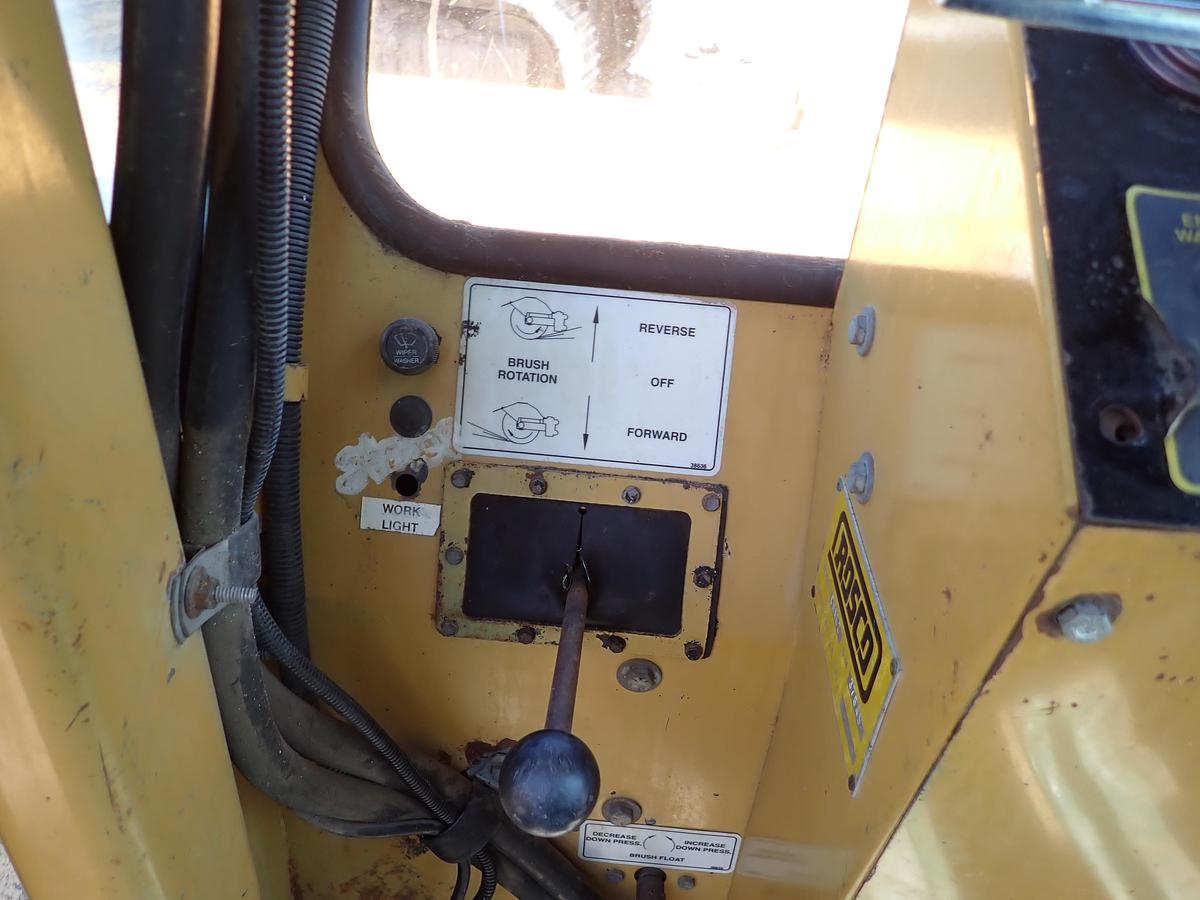 Used 2001 Rosco Challenger II