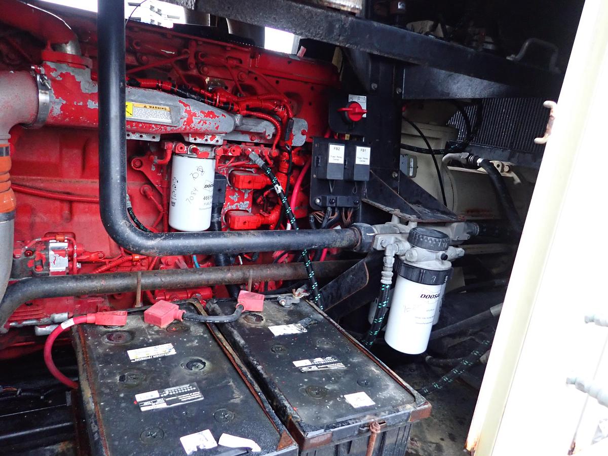Used 2014 Doosan HP1600 Air Compressor