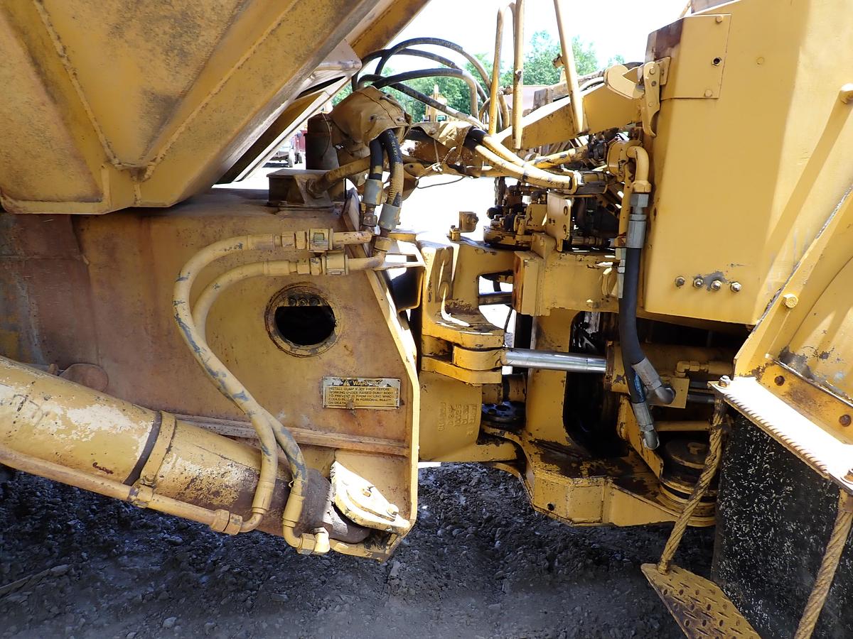 Used 1991 CAT D350D Articulated Haul Truck
