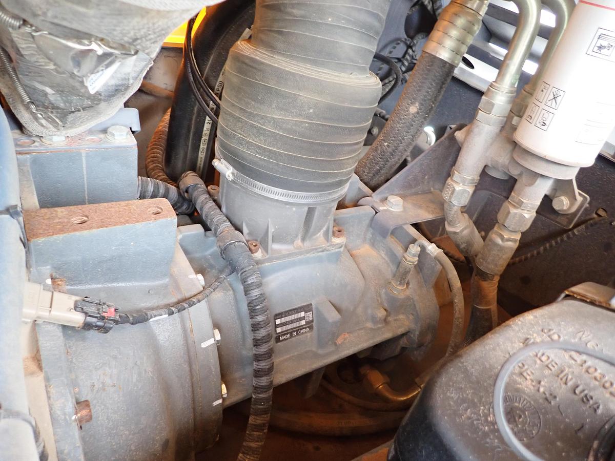 Used 2023 Atlas Copco XAS400-200 Air Compressor 