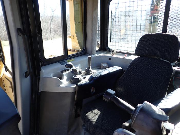 Used 2006 CAT D7R LGP II Crawler Dozer NEW UNDERCARRIAGE!