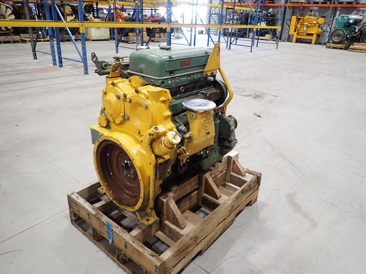 Refurbished Detroit Diesel 3-53 Engine REBUILT! 5033-7001