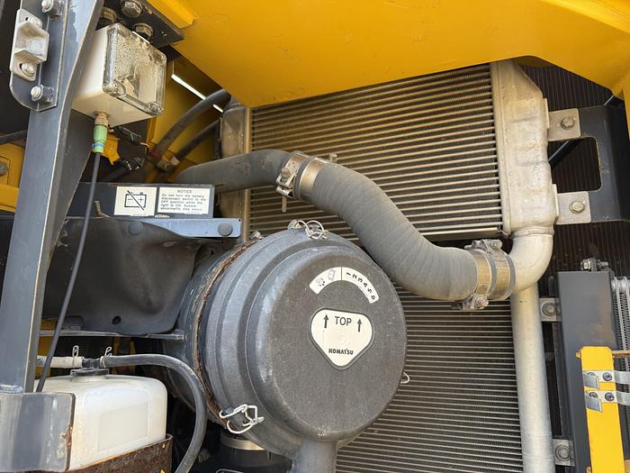 Used Komatsu Pc238