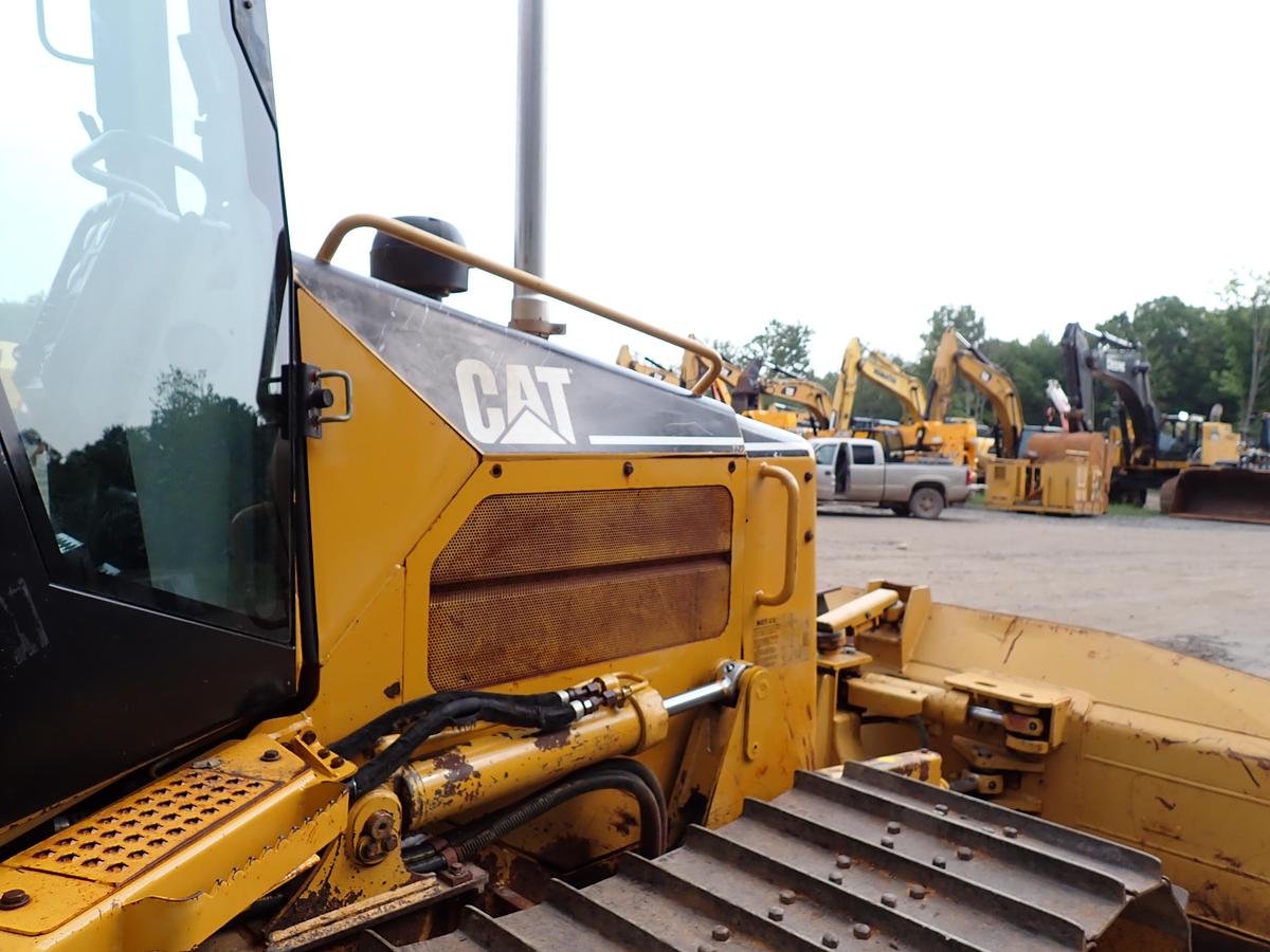 Used 2004 CAT D5G LGP Crawler Dozer