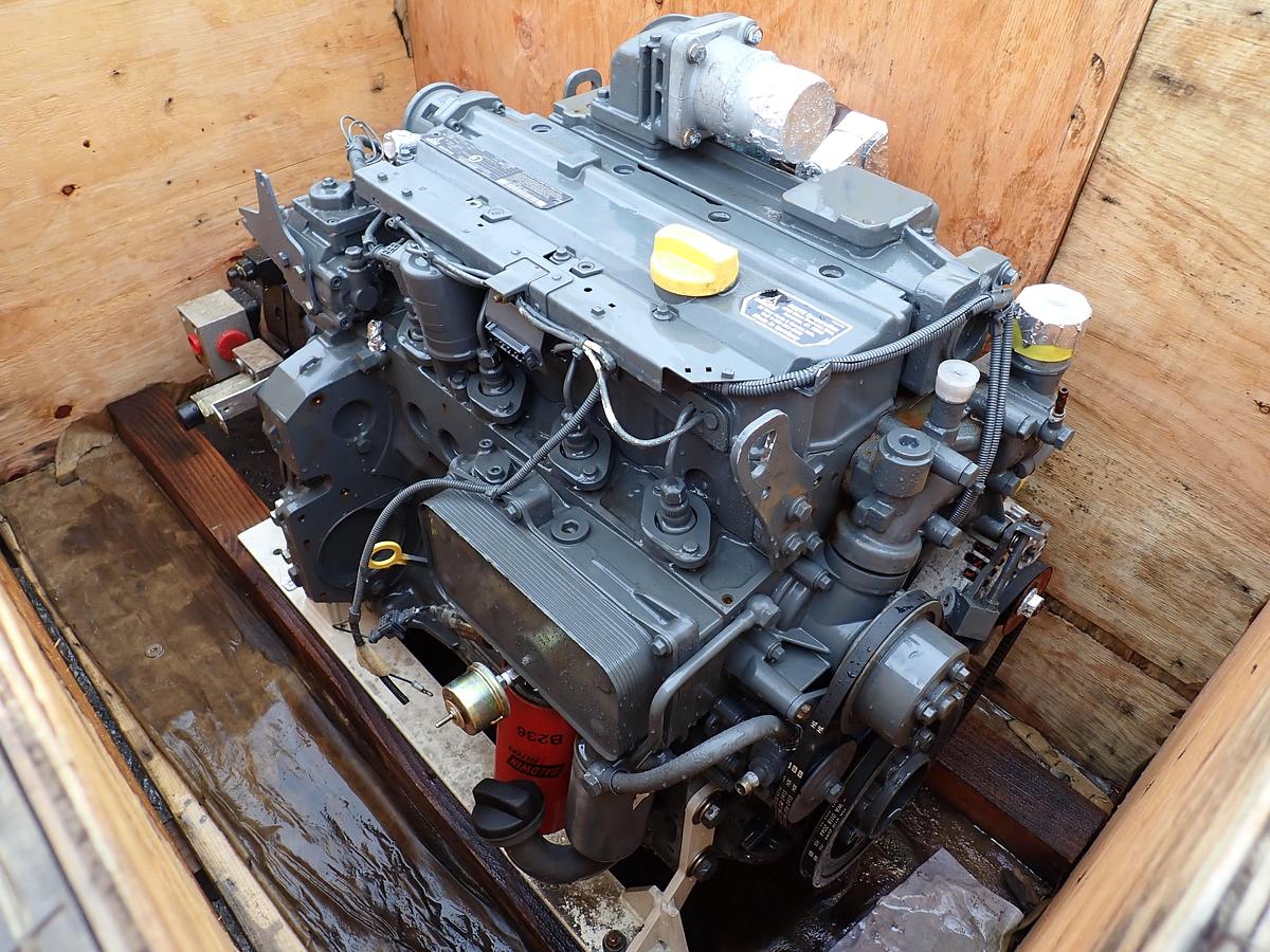 2006 DEUTZ BF4M2012C Diesel Engine 119 HP UNUSED