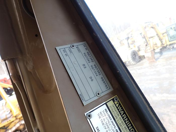 Used 1982 CAT D5B Crawler Dozer w/ CAB & WINCH 