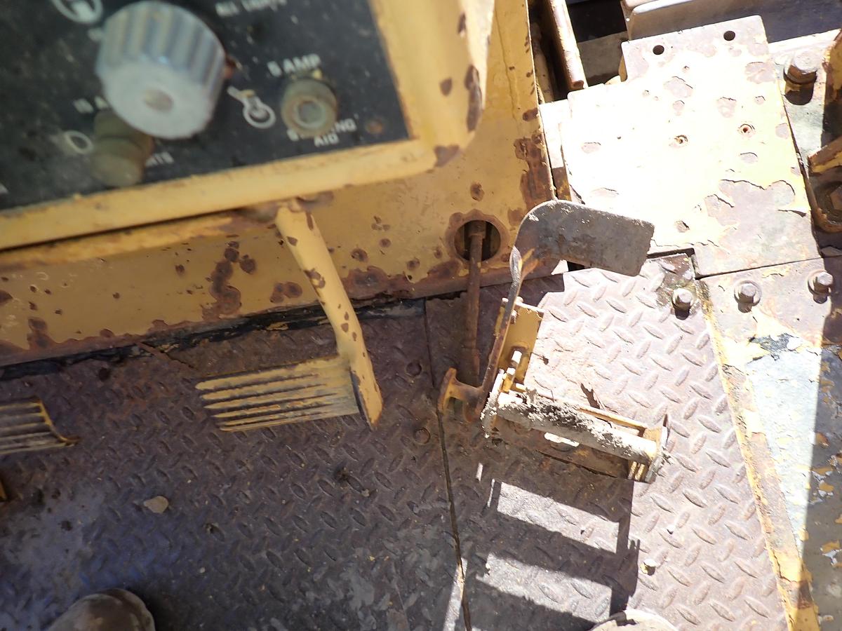 Used 1984 CAT D6D Crawler Dozer LGP W/ WINCH